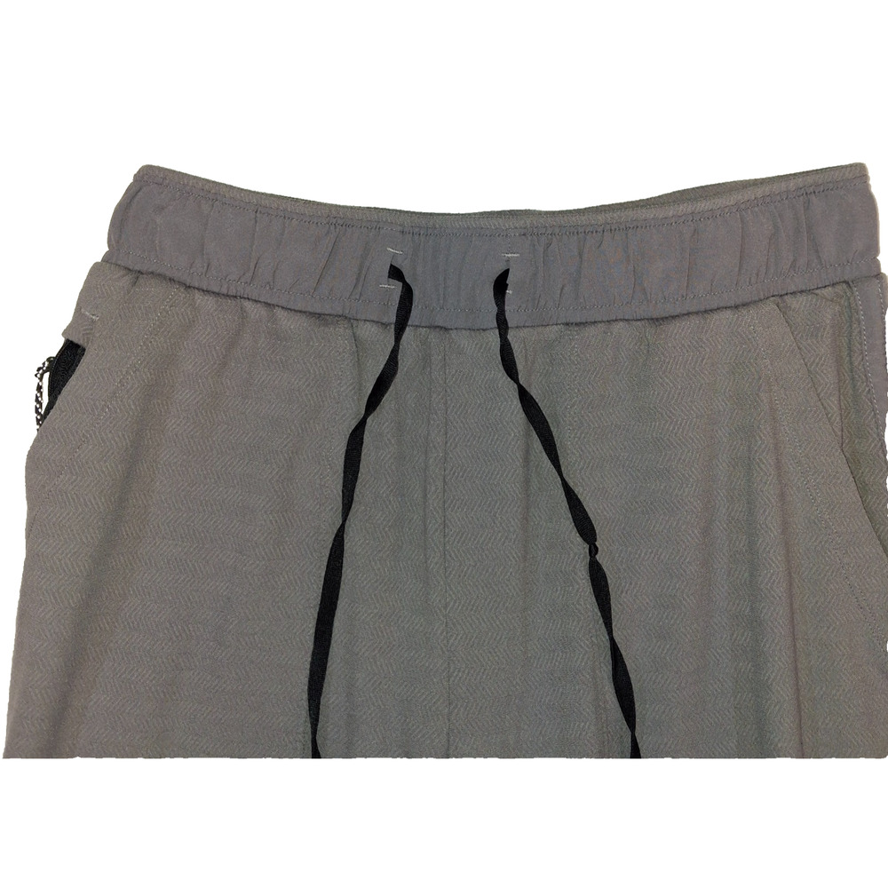 New Balance Men’s Gray Jogger Sweatpants With Holographic Logo Size Small - Picture 4 of 11